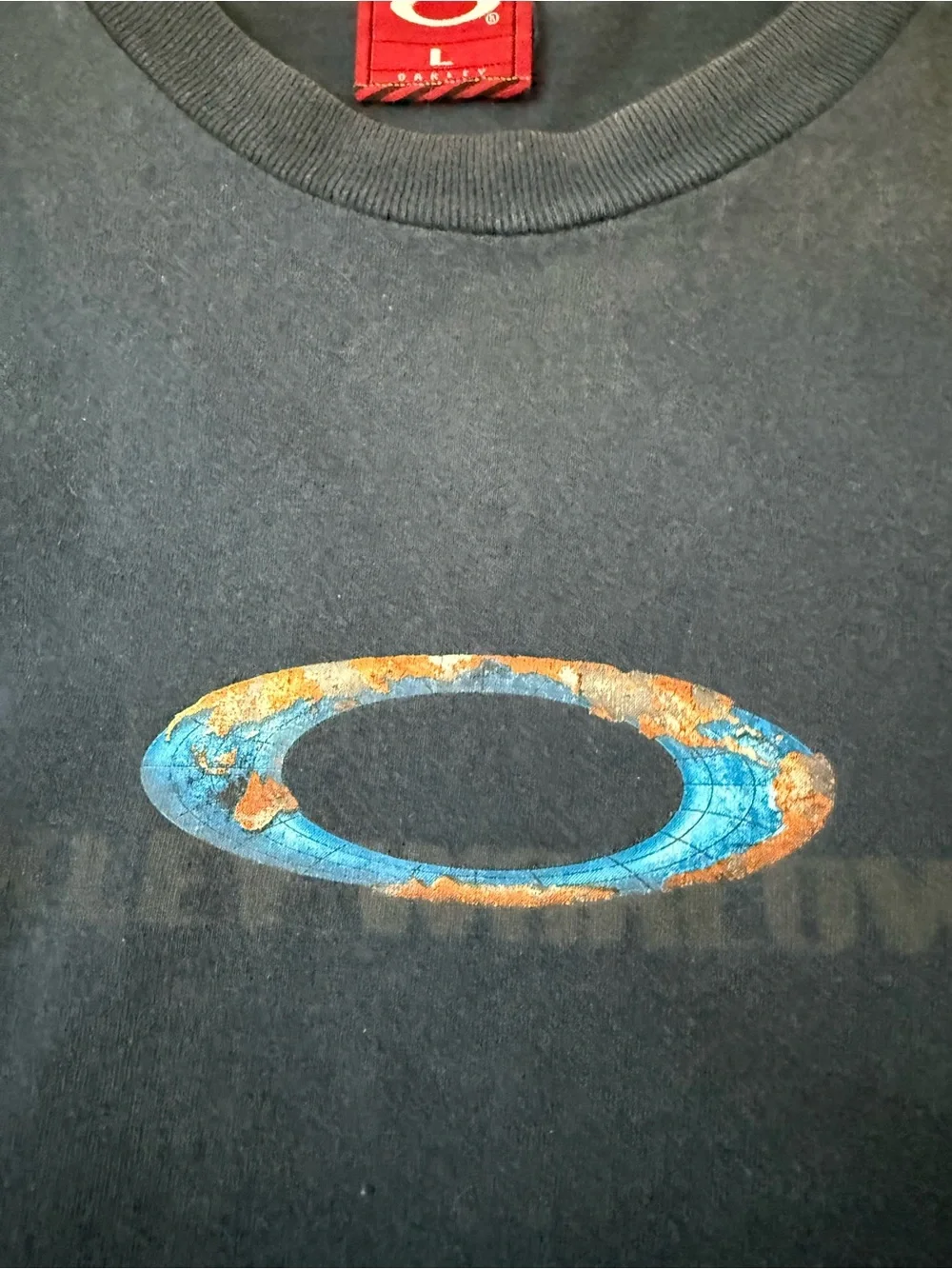 Oakley World Wide Vintage Shirt - Picture 5 of 10